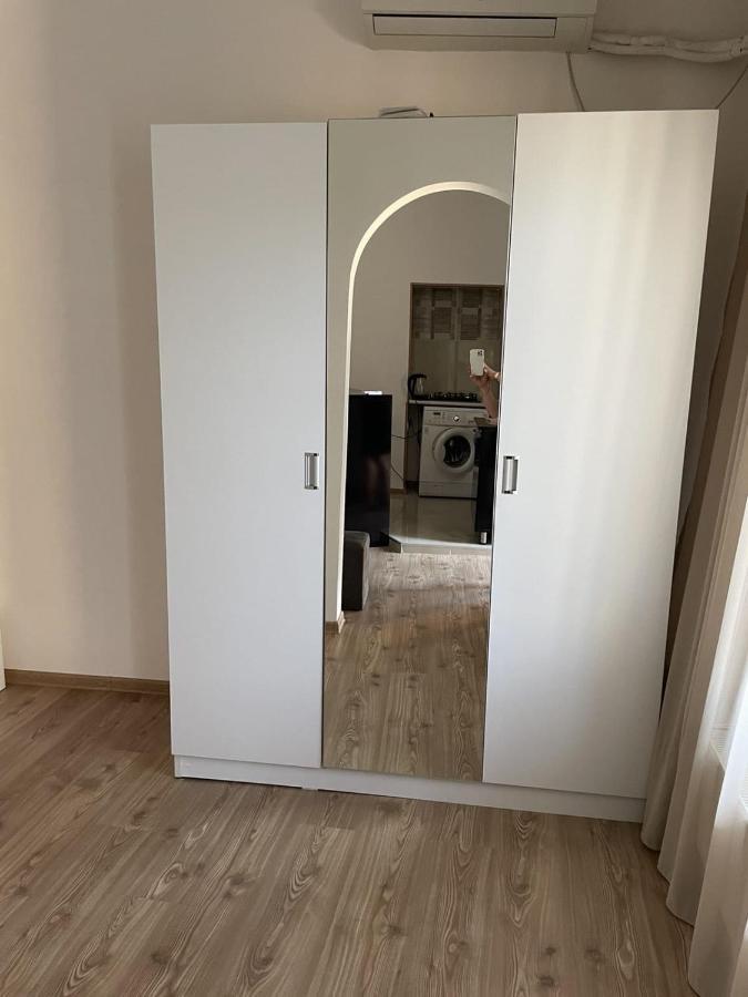 Nana Apartment Tbilisi ภายนอก รูปภาพ