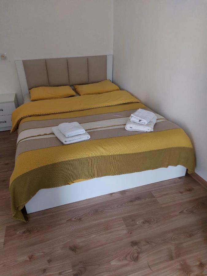 Nana Apartment Tbilisi ภายนอก รูปภาพ