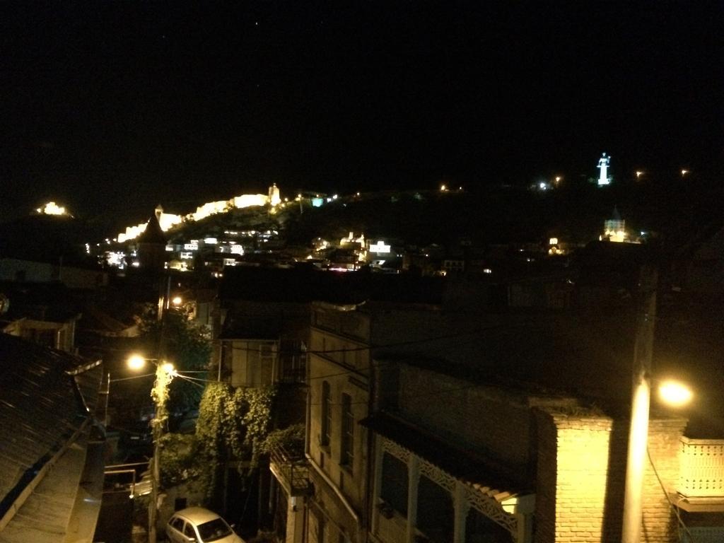 Nana Apartment Tbilisi ภายนอก รูปภาพ