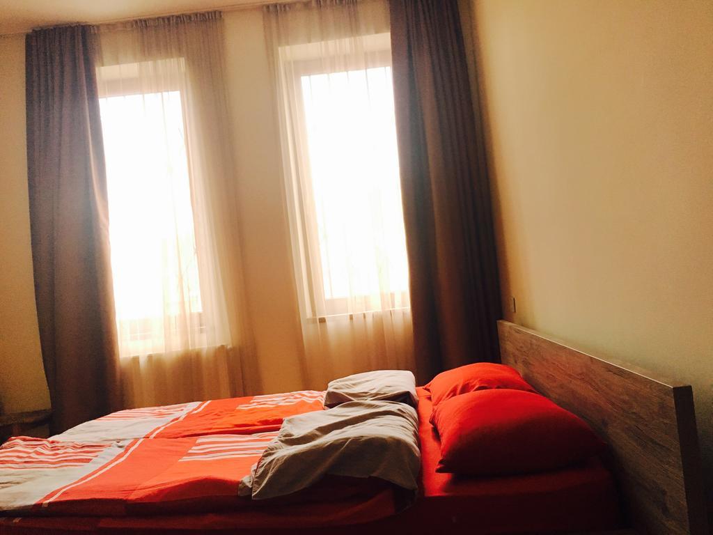 Nana Apartment Tbilisi ภายนอก รูปภาพ