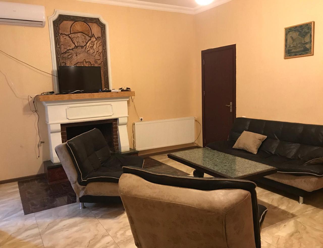 Nana Apartment Tbilisi ภายนอก รูปภาพ